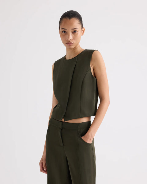 Hidden Placket Vest