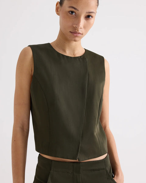 Hidden Placket Vest