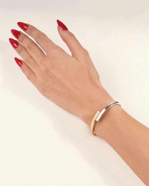 Joia Twist Cuff