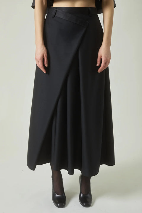 Heirlome Tetchan Skirt – Black