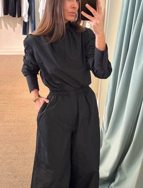 Scanlan Theodore Taffeta Gather Neck Top – Black