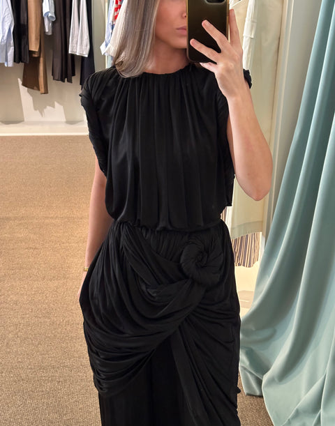 Effie Top in Black